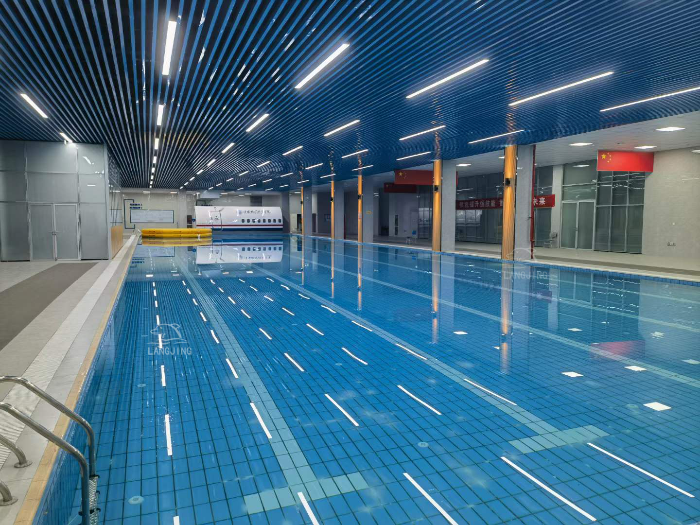 信陽航空職業(yè)學院空中乘務教學實訓中心泳池